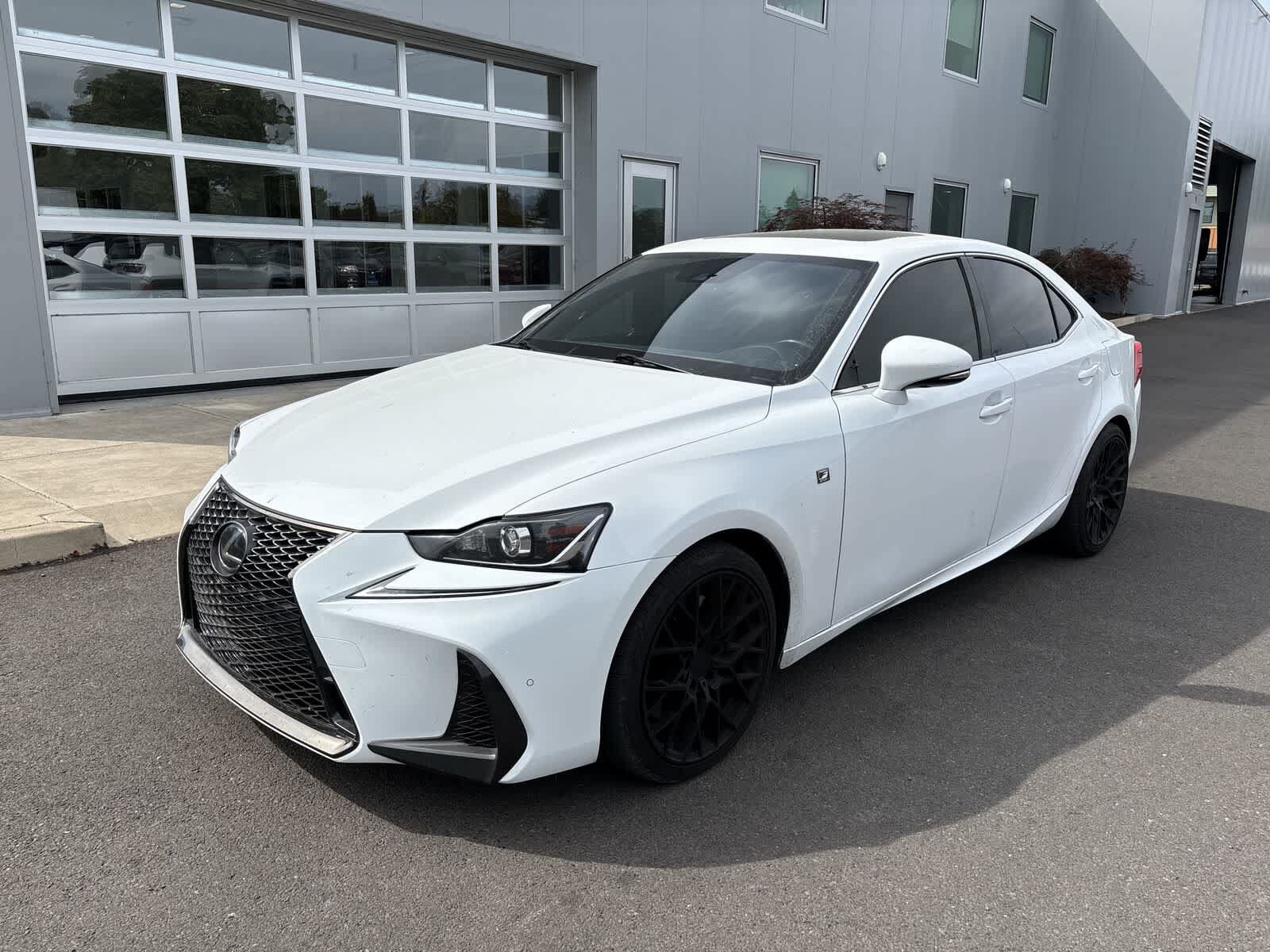 2020 LEXUS IS