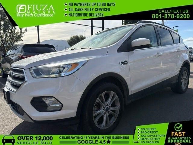 2017 FORD Escape