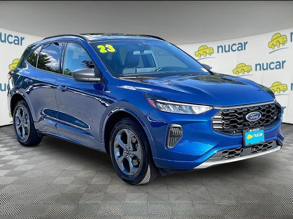 2023 FORD Escape