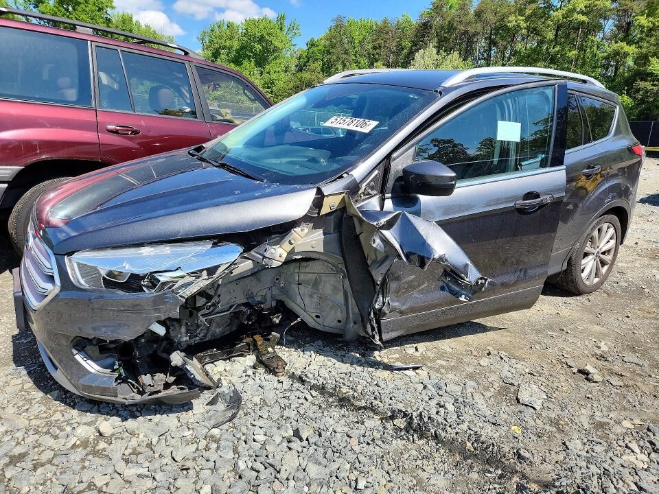 2017 FORD Escape