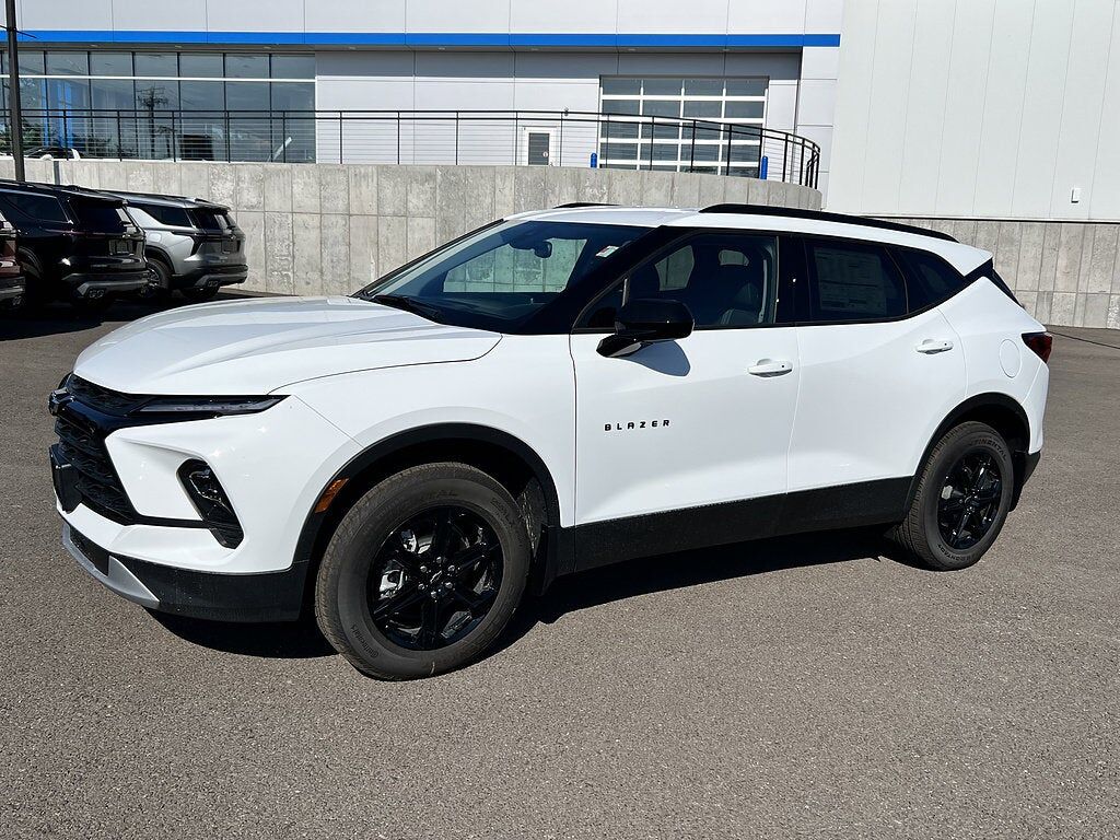 2026 CHEVROLET Blazer
