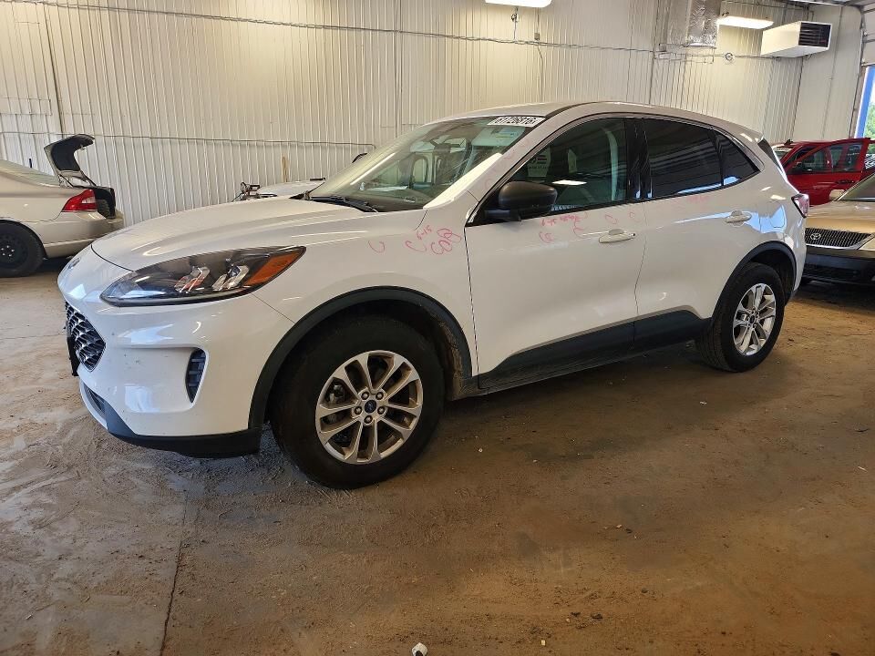 2022 FORD Escape