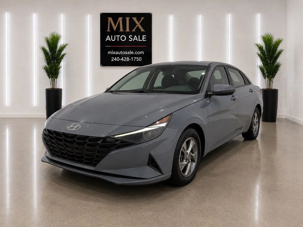 2021 HYUNDAI Elantra