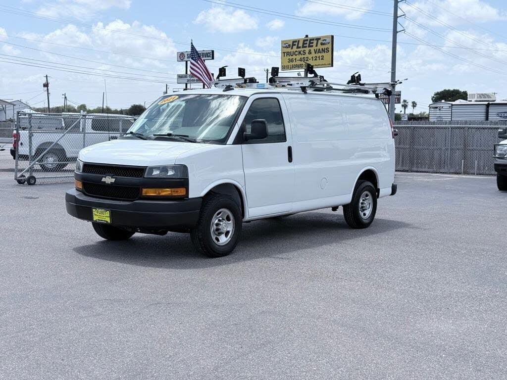 2021 CHEVROLET Express