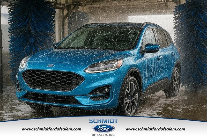 2025 FORD Escape
