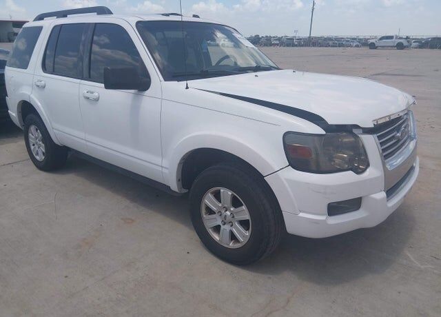 2010 FORD Explorer