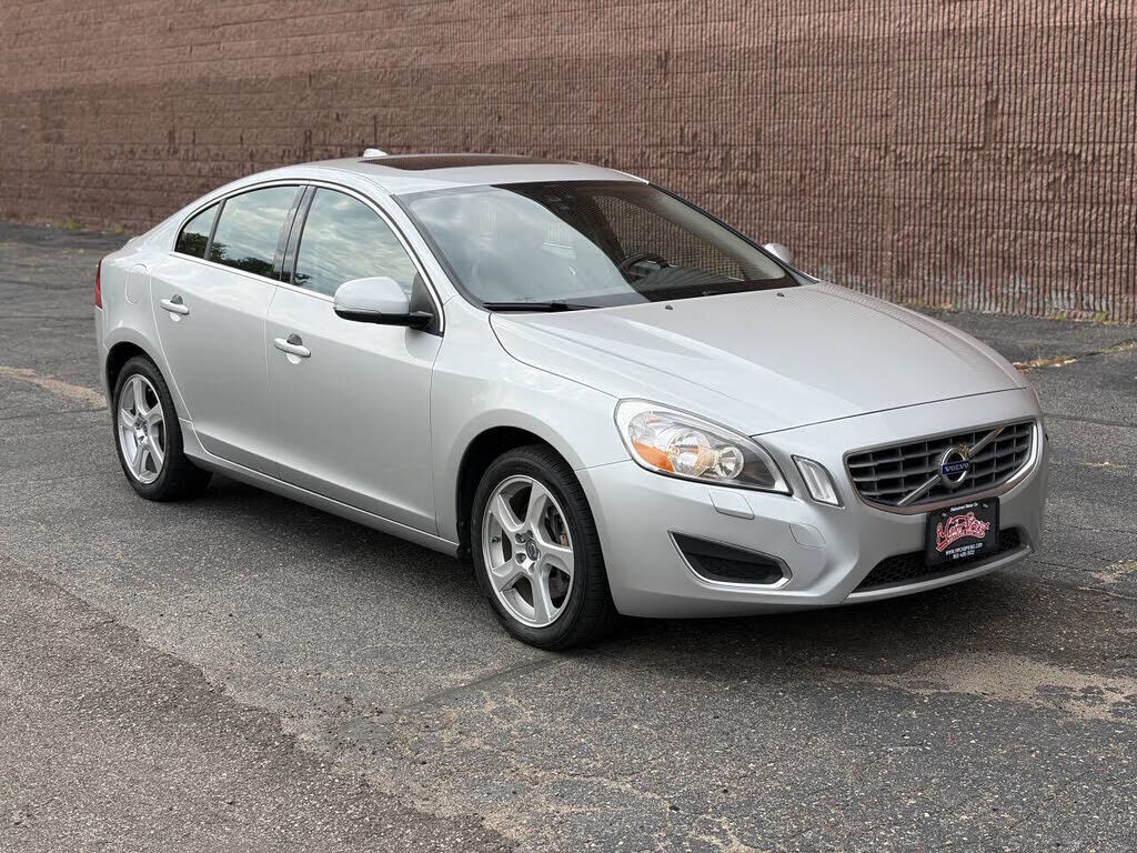 2012 VOLVO S60