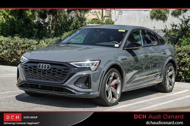 2024 AUDI SQ8