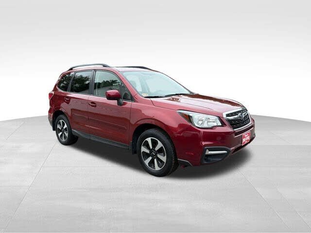 2017 SUBARU Forester