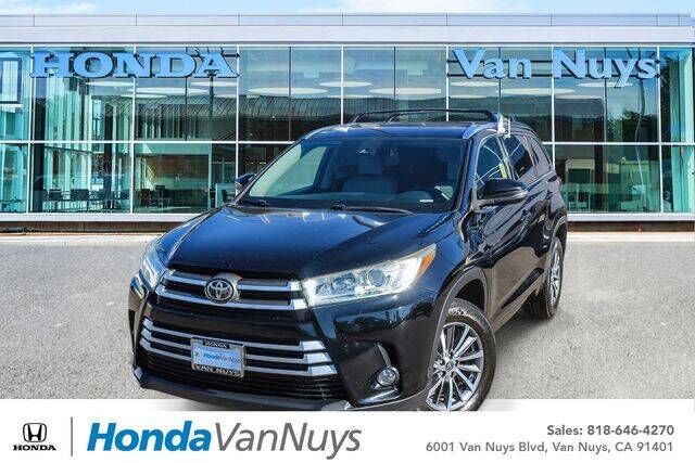 2018 TOYOTA Highlander