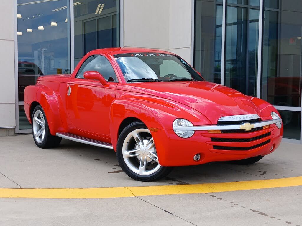 2004 CHEVROLET SSR