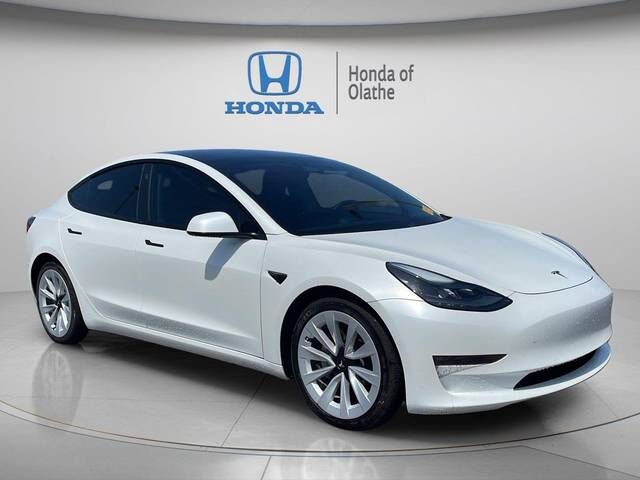 2021 TESLA Model 3