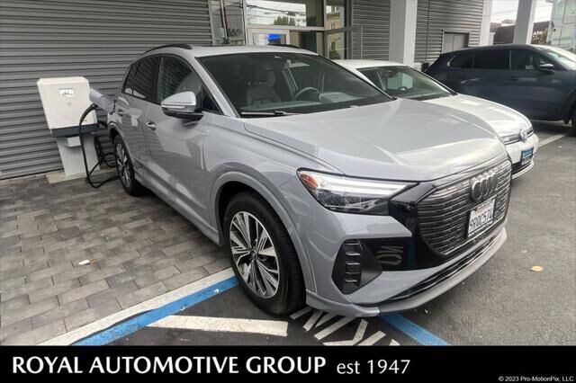 2025 AUDI Q4