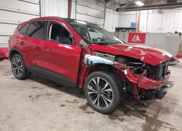 2022 FORD Escape