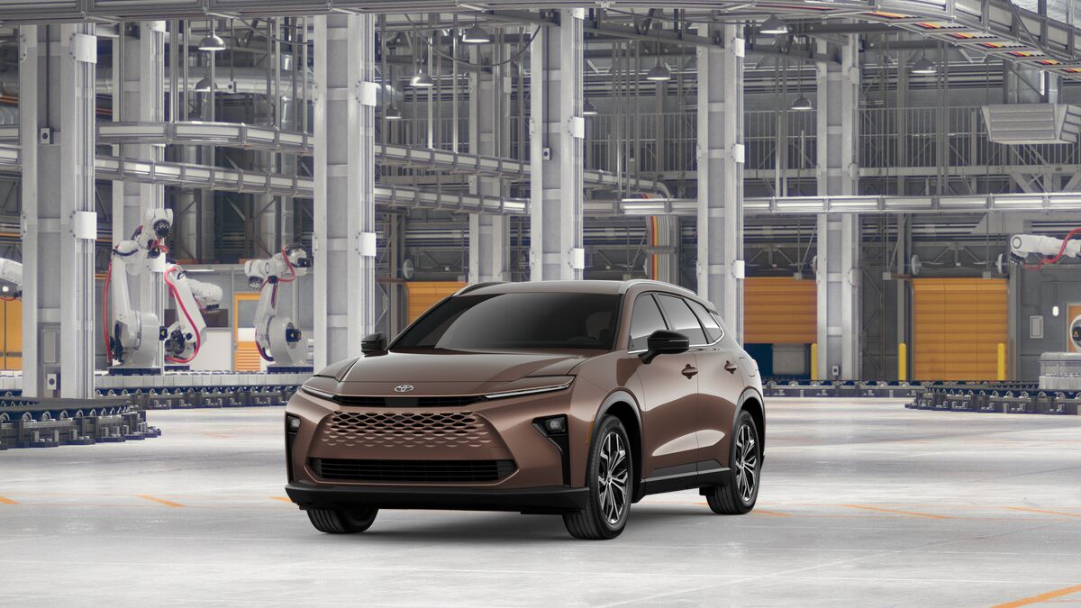 2026 TOYOTA Crown Signia