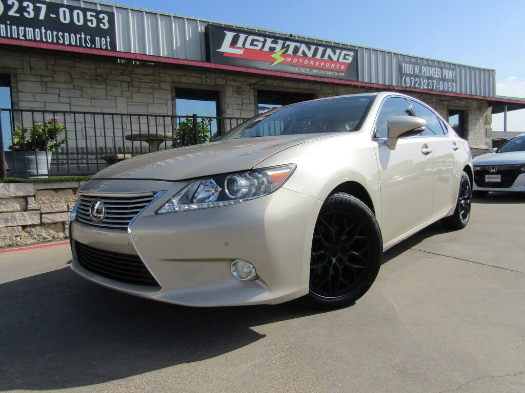 2015 LEXUS ES