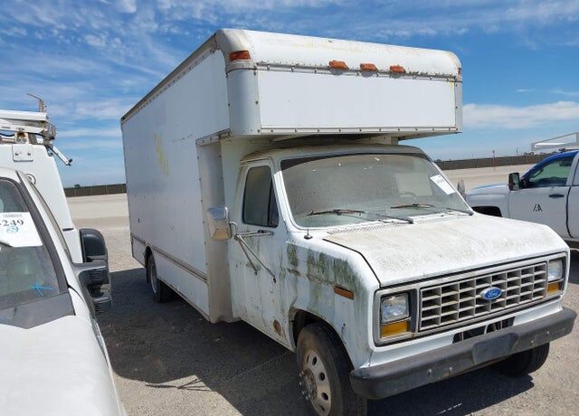1989 FORD E-350