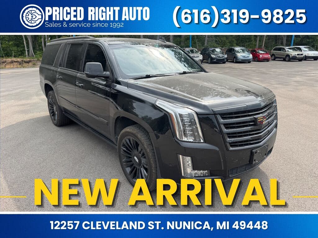 2018 CADILLAC Escalade ESV