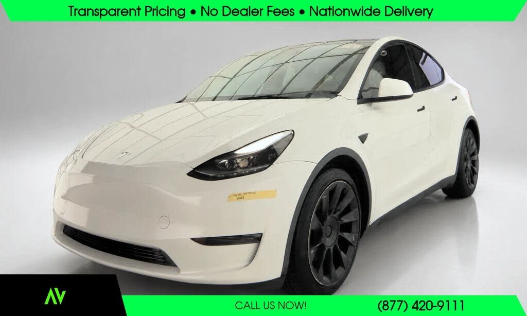2023 TESLA Model Y
