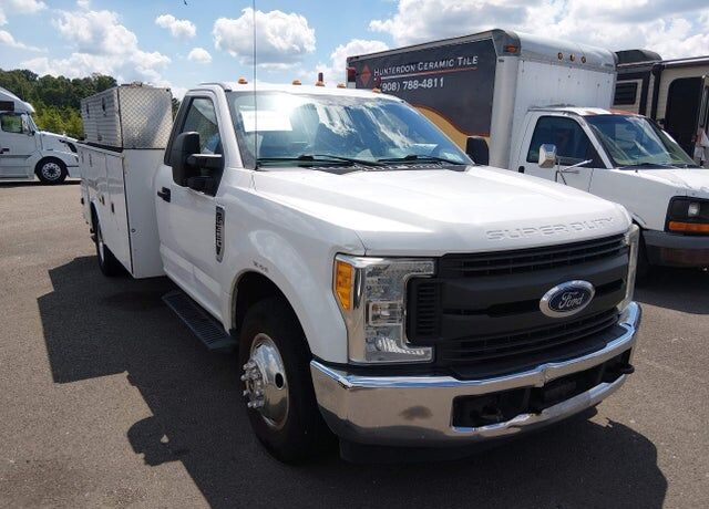 2017 FORD F-350