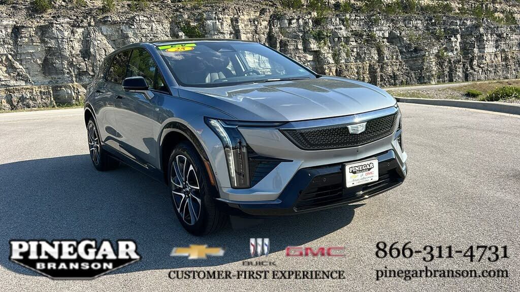 2025 CADILLAC Optiq