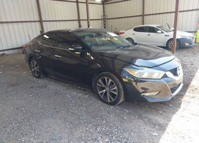 2017 NISSAN Maxima