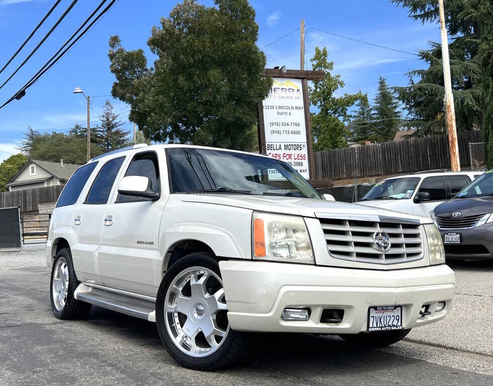 2005 CADILLAC Escalade