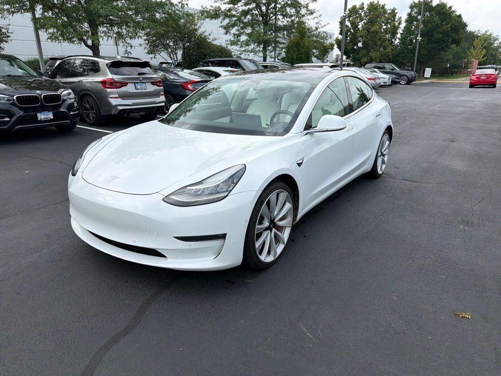2018 TESLA Model 3