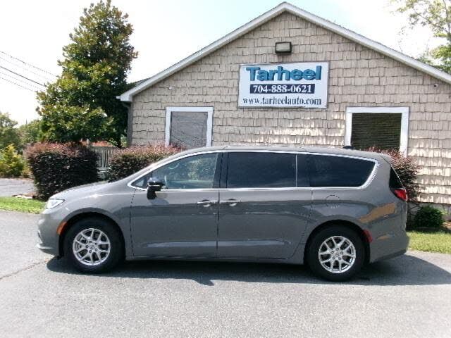 2025 CHRYSLER Pacifica