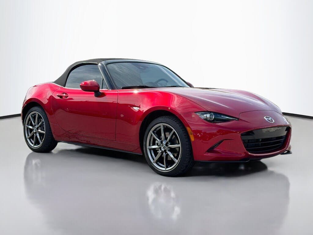 2023 MAZDA MX-5