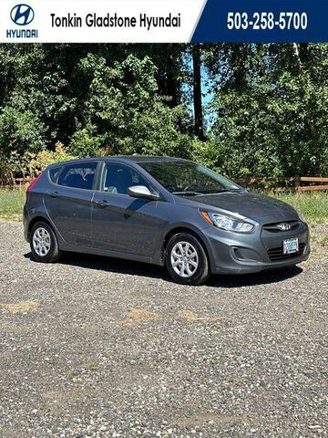 2012 HYUNDAI Accent