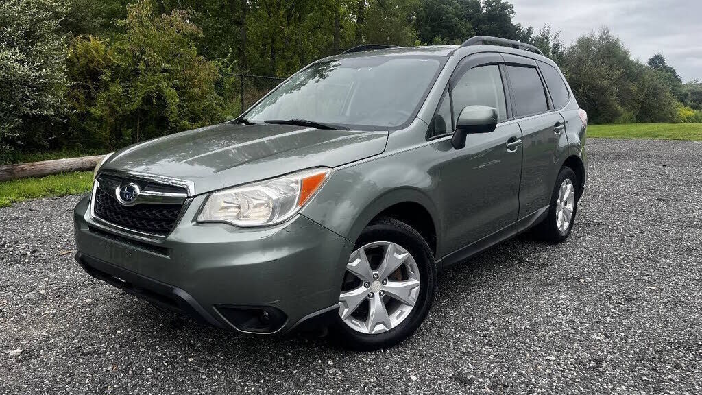 2015 SUBARU Forester