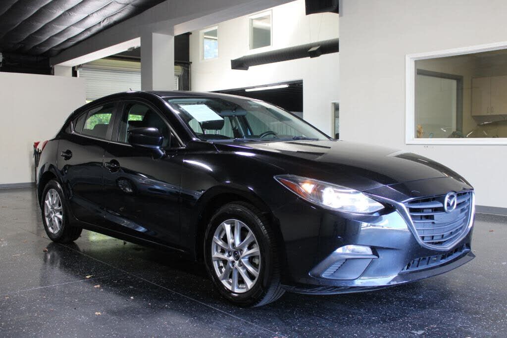 2016 MAZDA Mazda3