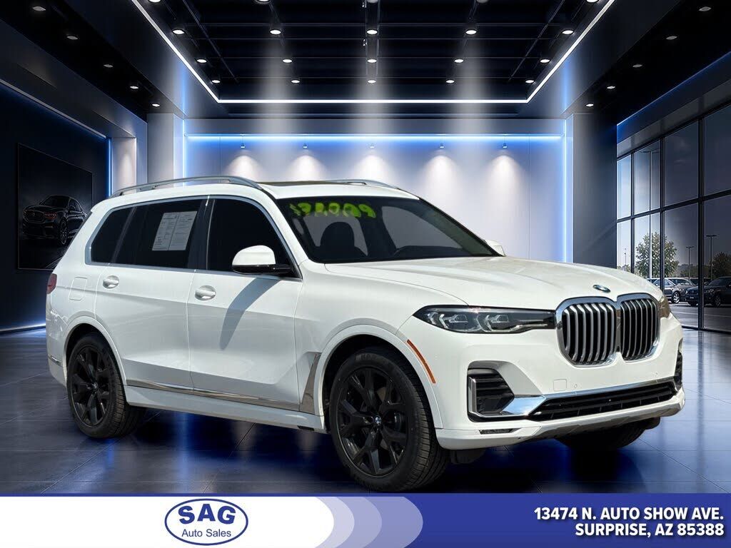 2021 BMW X7