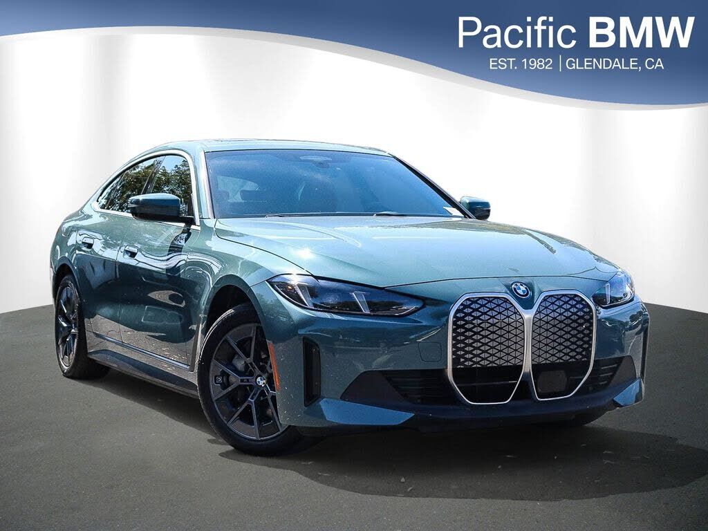 2025 BMW i4