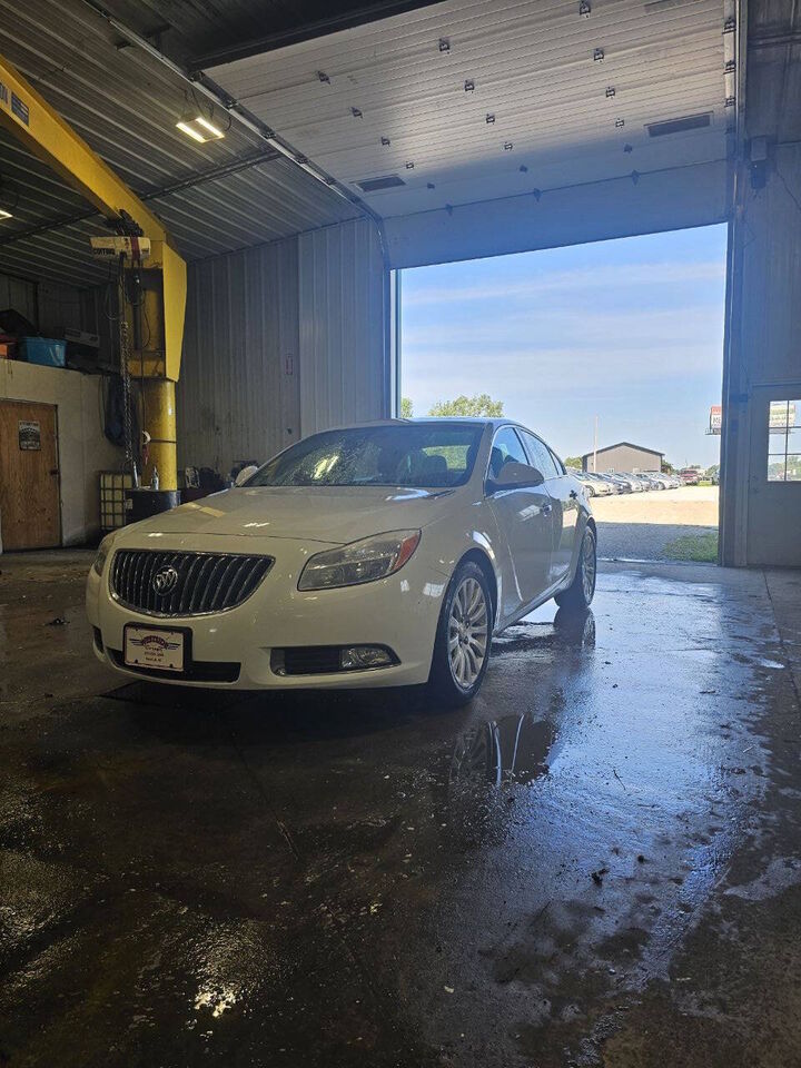 2013 BUICK Regal