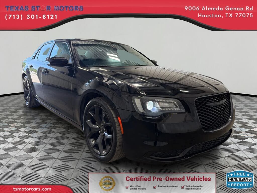 2022 CHRYSLER 300