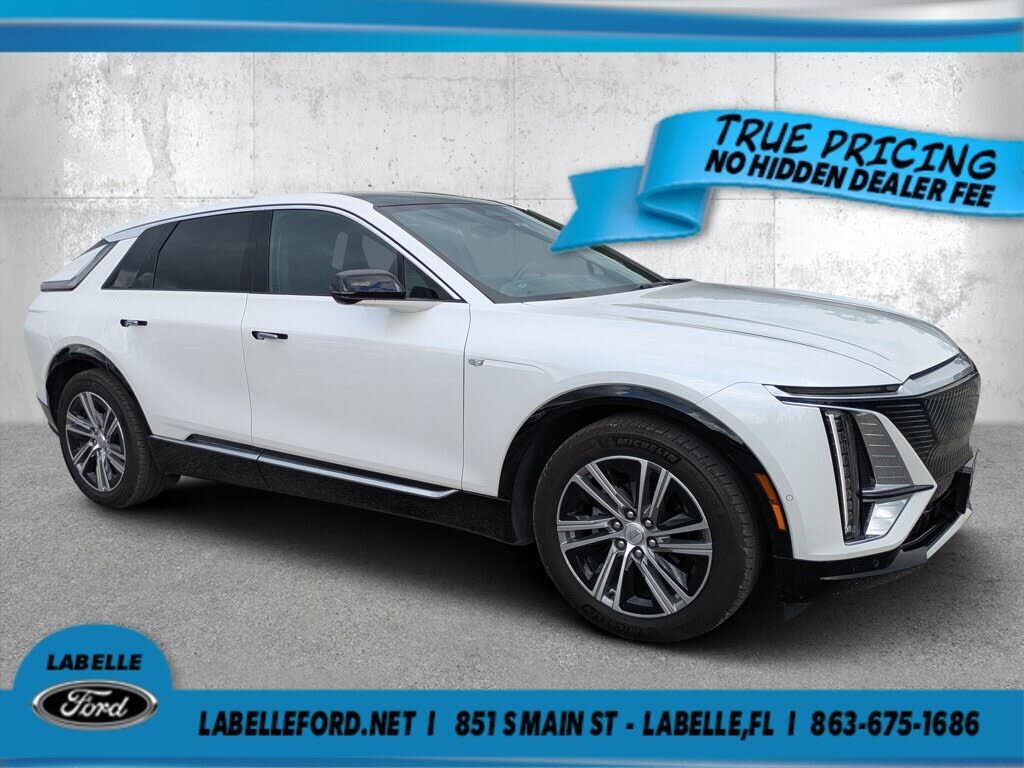2024 CADILLAC Lyriq