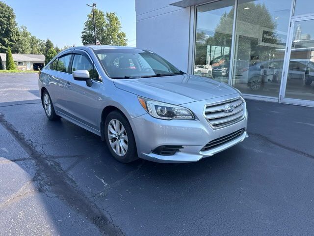 2015 SUBARU Legacy