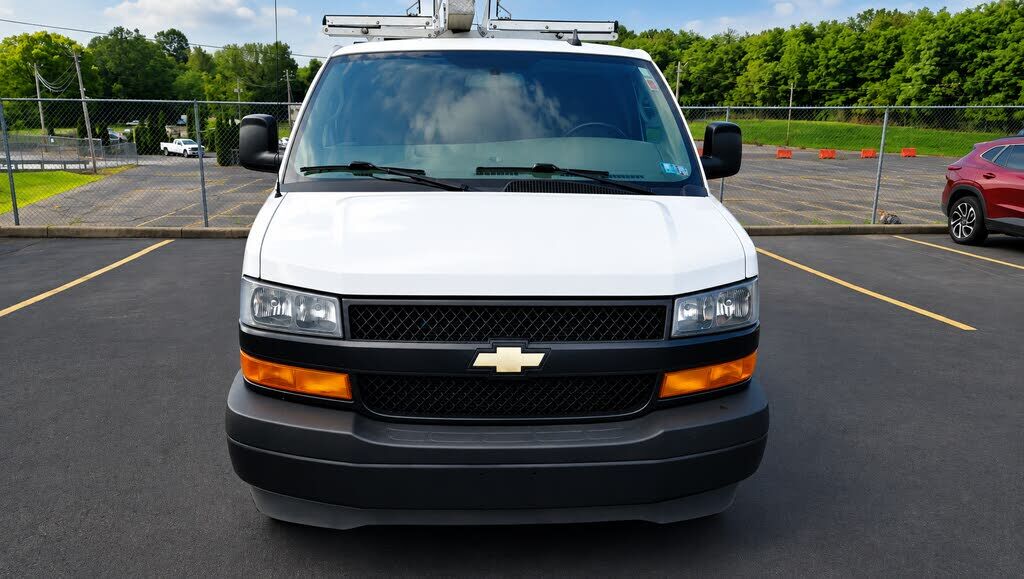 2021 CHEVROLET Express