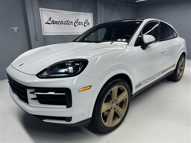 2024 PORSCHE Cayenne