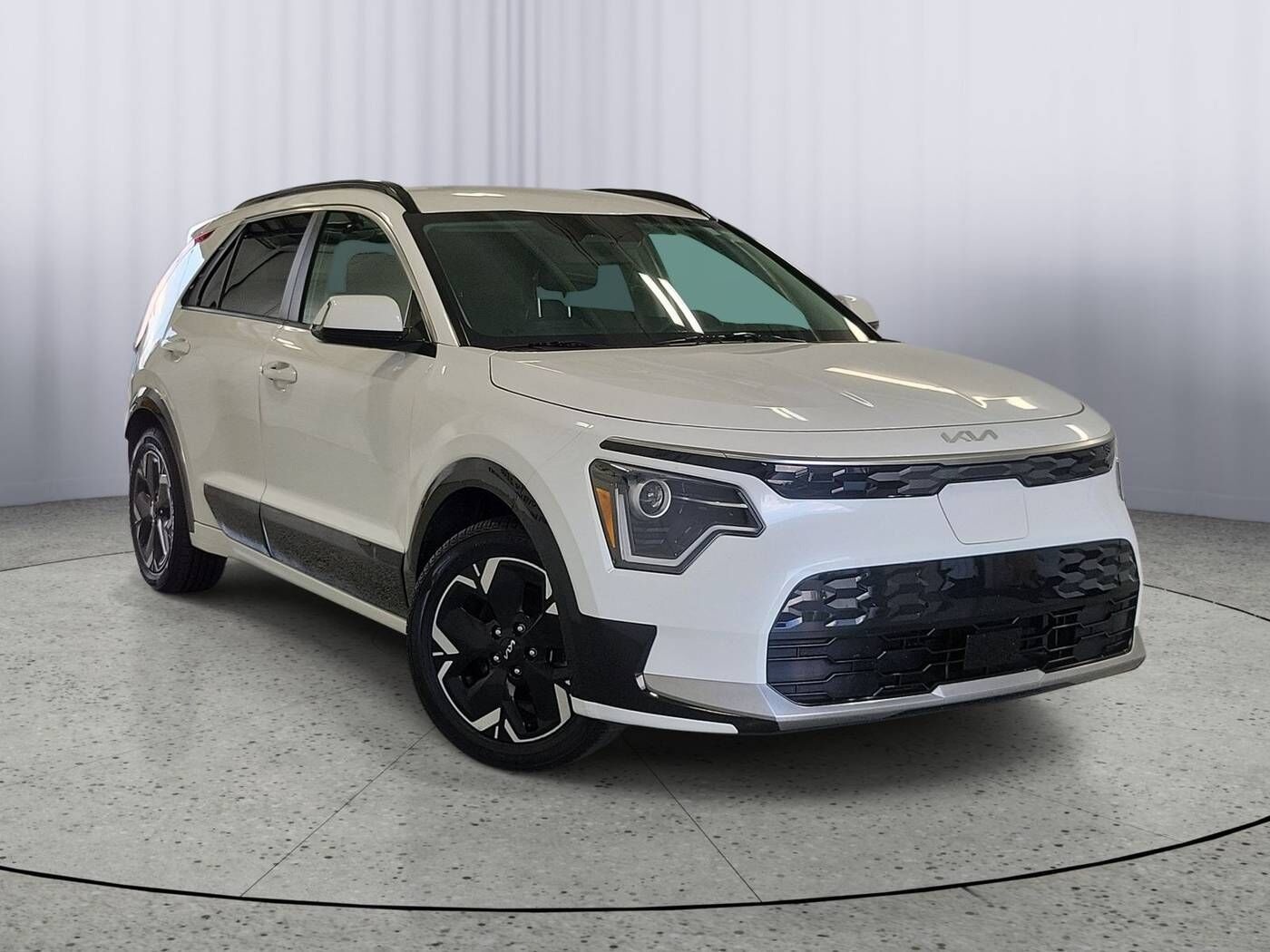 2023 KIA Niro