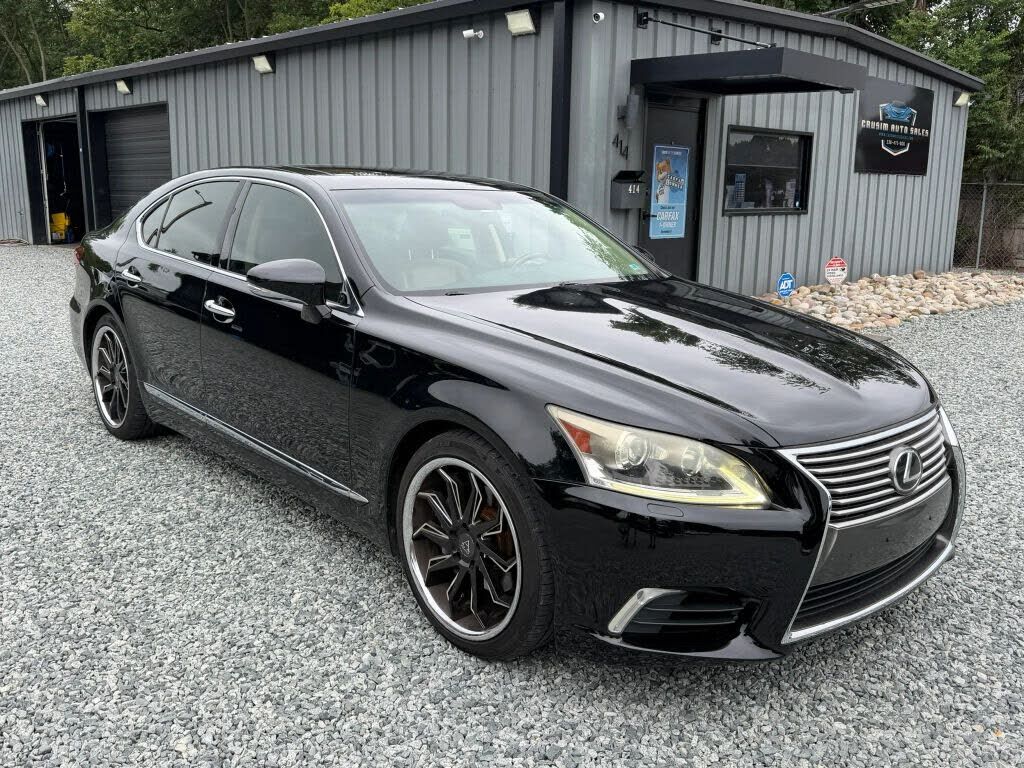 2013 LEXUS LS