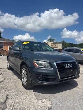 2010 AUDI Q5