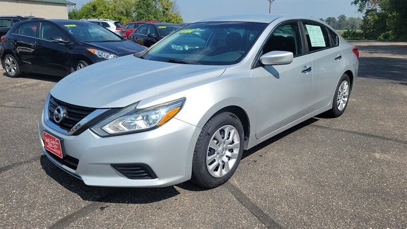 2016 NISSAN Altima
