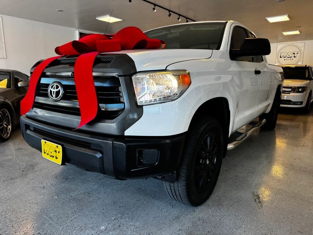 2014 TOYOTA Tundra