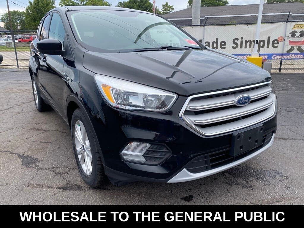 2017 FORD Escape