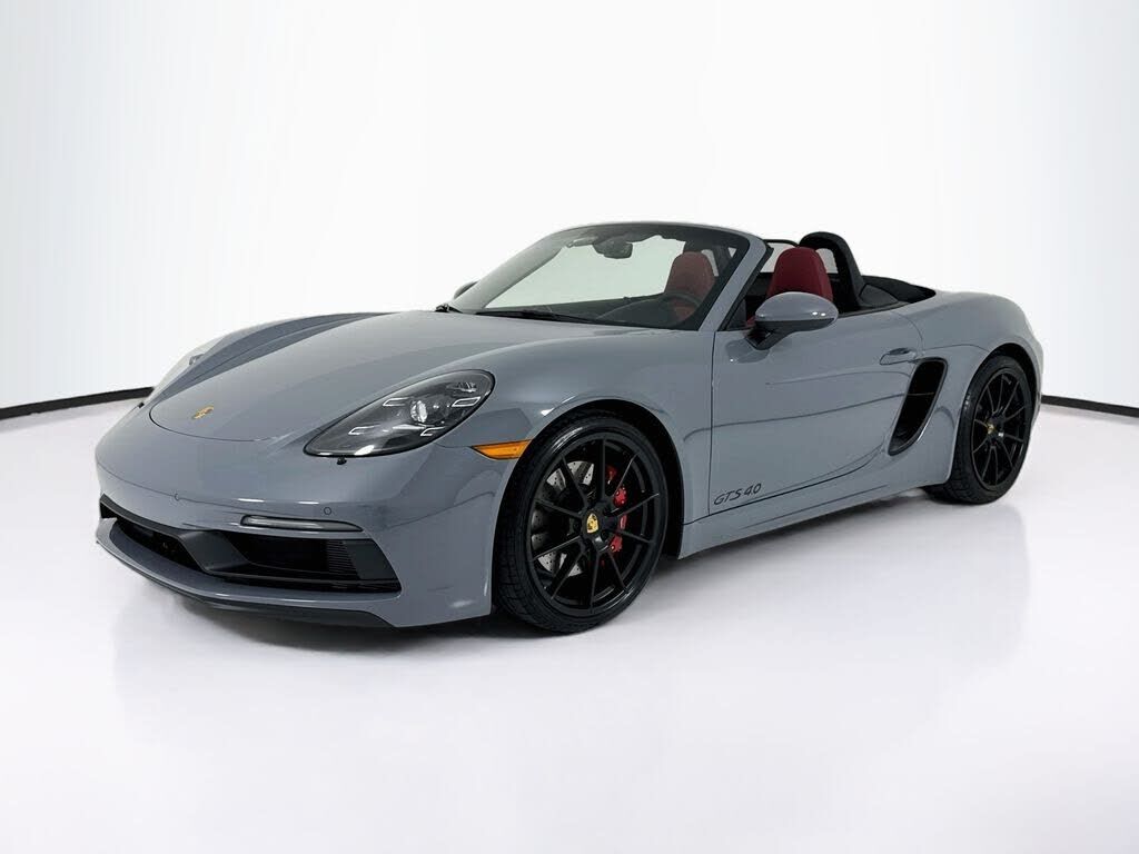 2025 PORSCHE 718