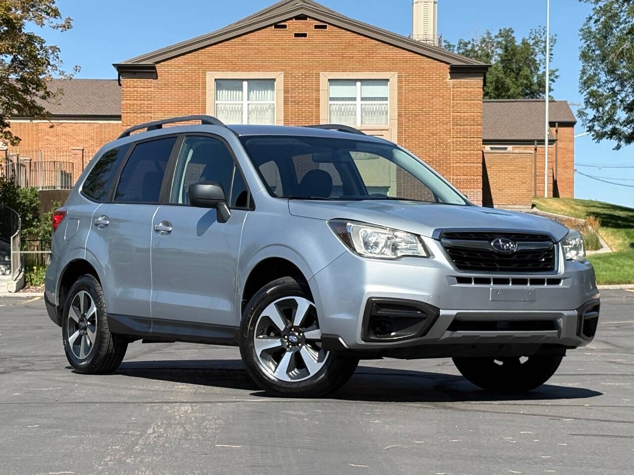 2017 SUBARU Forester