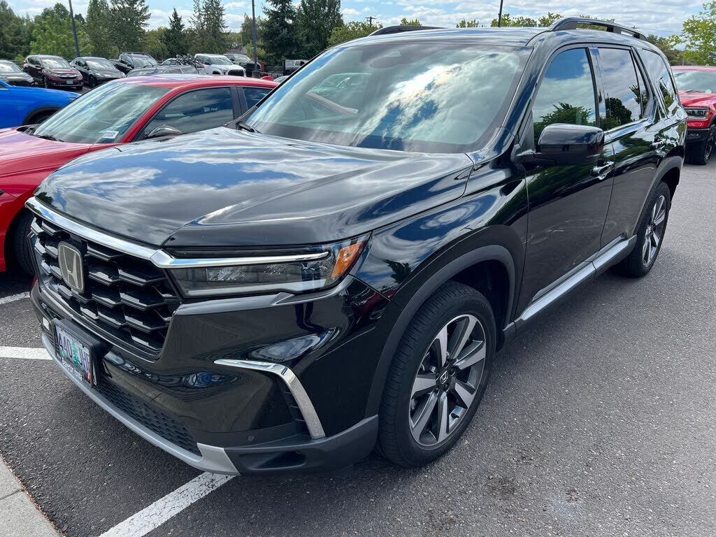 2023 HONDA Pilot